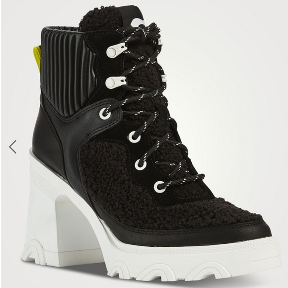 SOREL BREX HEEL LACE BOOTIE Black and White, size 8 - Picture 1 of 13